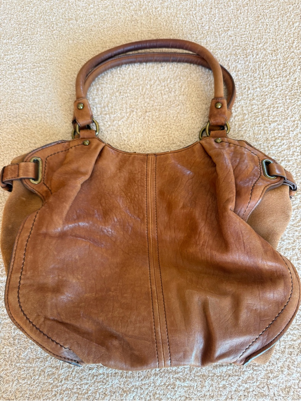 Classic Tan Leather Hobo Bag - Elegant Everyday Carry